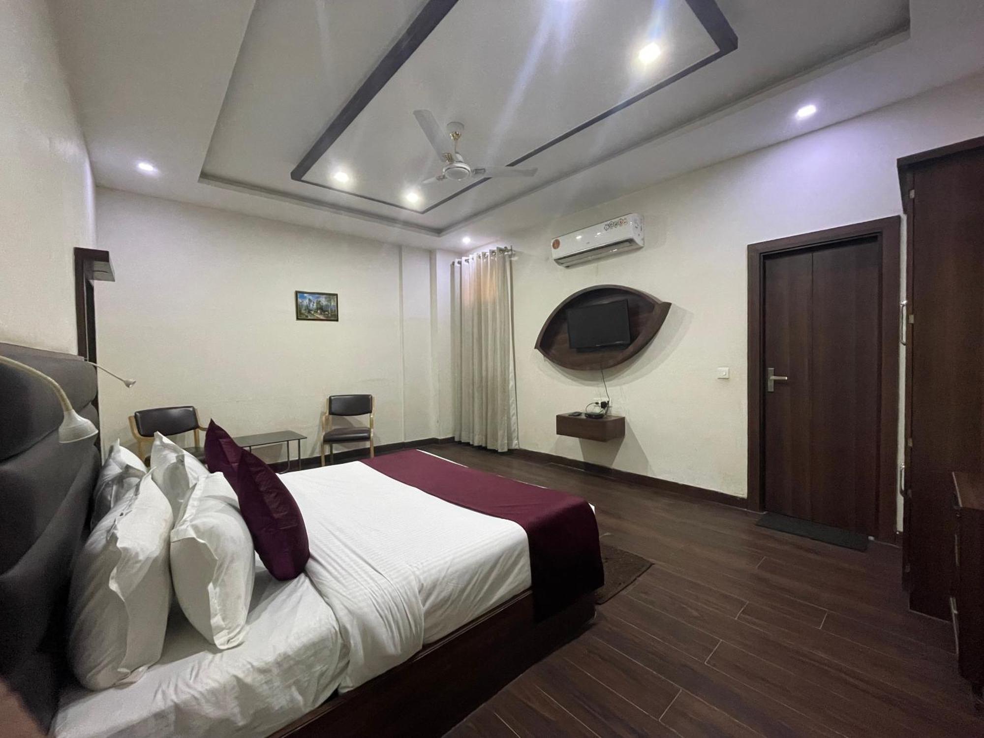Hotel Opal Courtyard Agra  Eksteriør billede