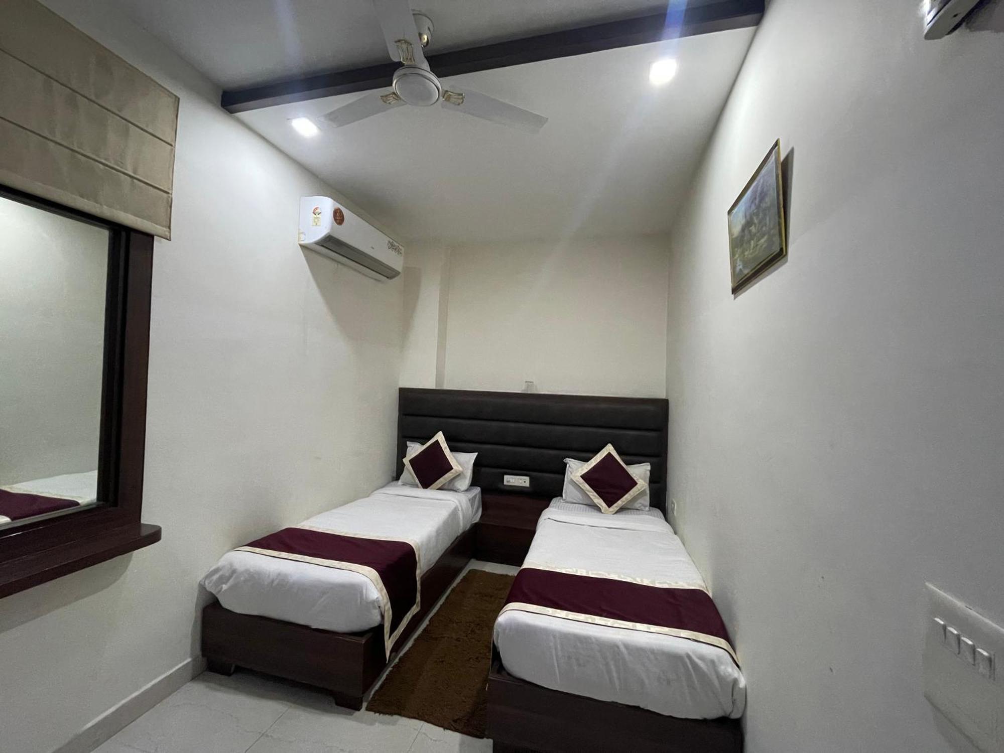 Hotel Opal Courtyard Agra  Eksteriør billede