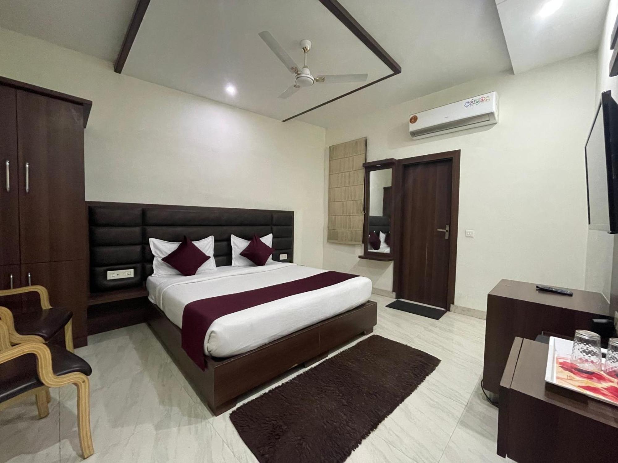 Hotel Opal Courtyard Agra  Eksteriør billede